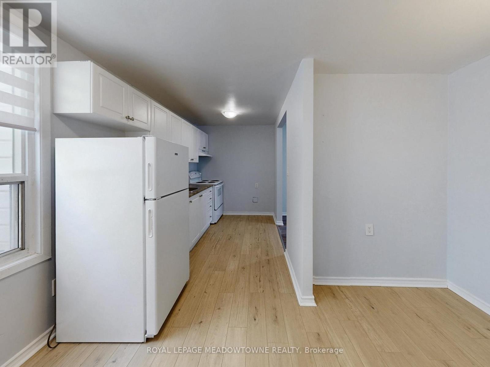 5 - 12 Wesleyan Street, Halton Hills, Ontario  L7G 2E1 - Photo 14 - W12383421