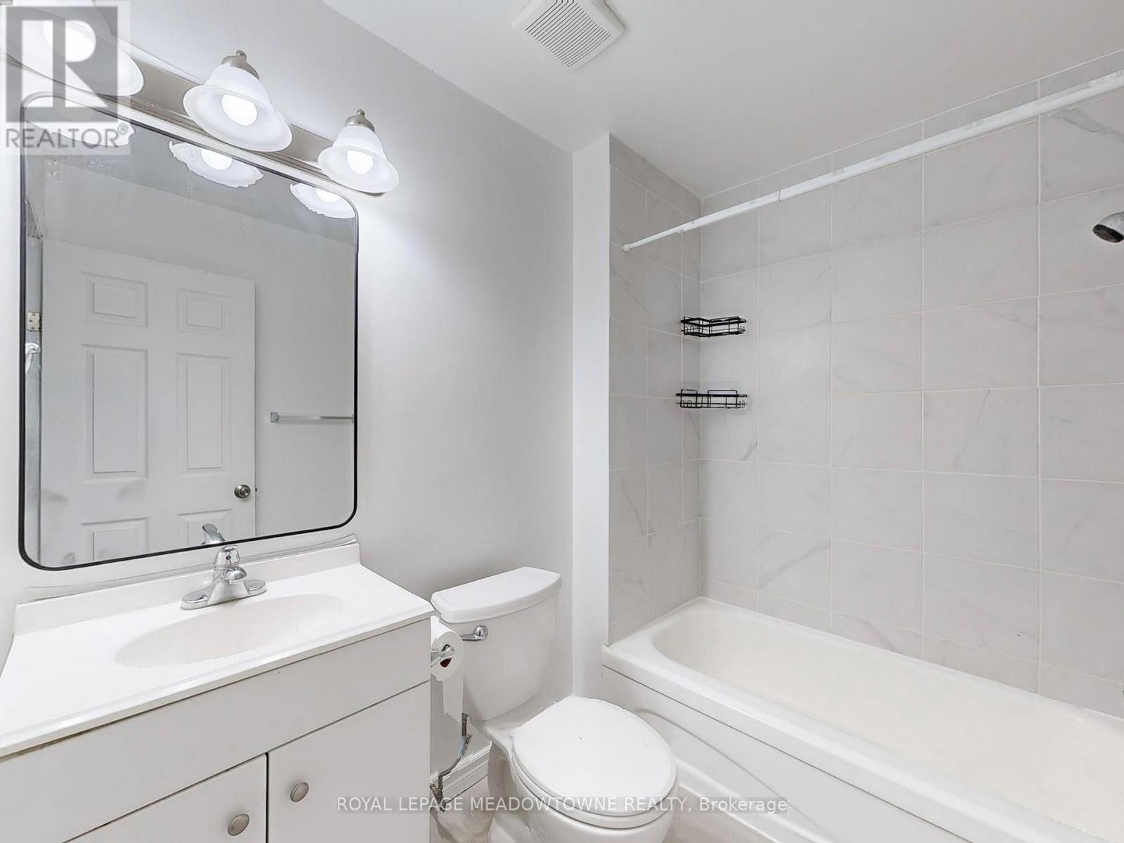5 - 12 Wesleyan Street, Halton Hills, Ontario  L7G 2E1 - Photo 16 - W12383421