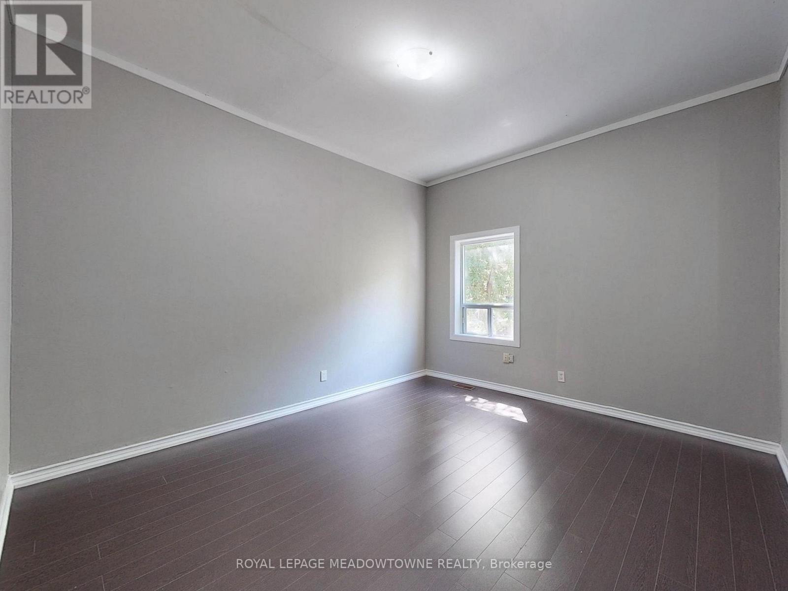 5 - 12 Wesleyan Street, Halton Hills, Ontario  L7G 2E1 - Photo 18 - W12383421