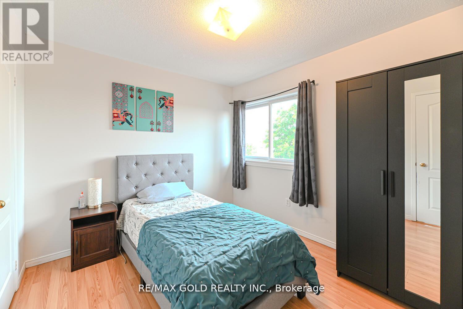89 Black Forest Drive, Brampton, Ontario  L6R 2E6 - Photo 26 - W12383428