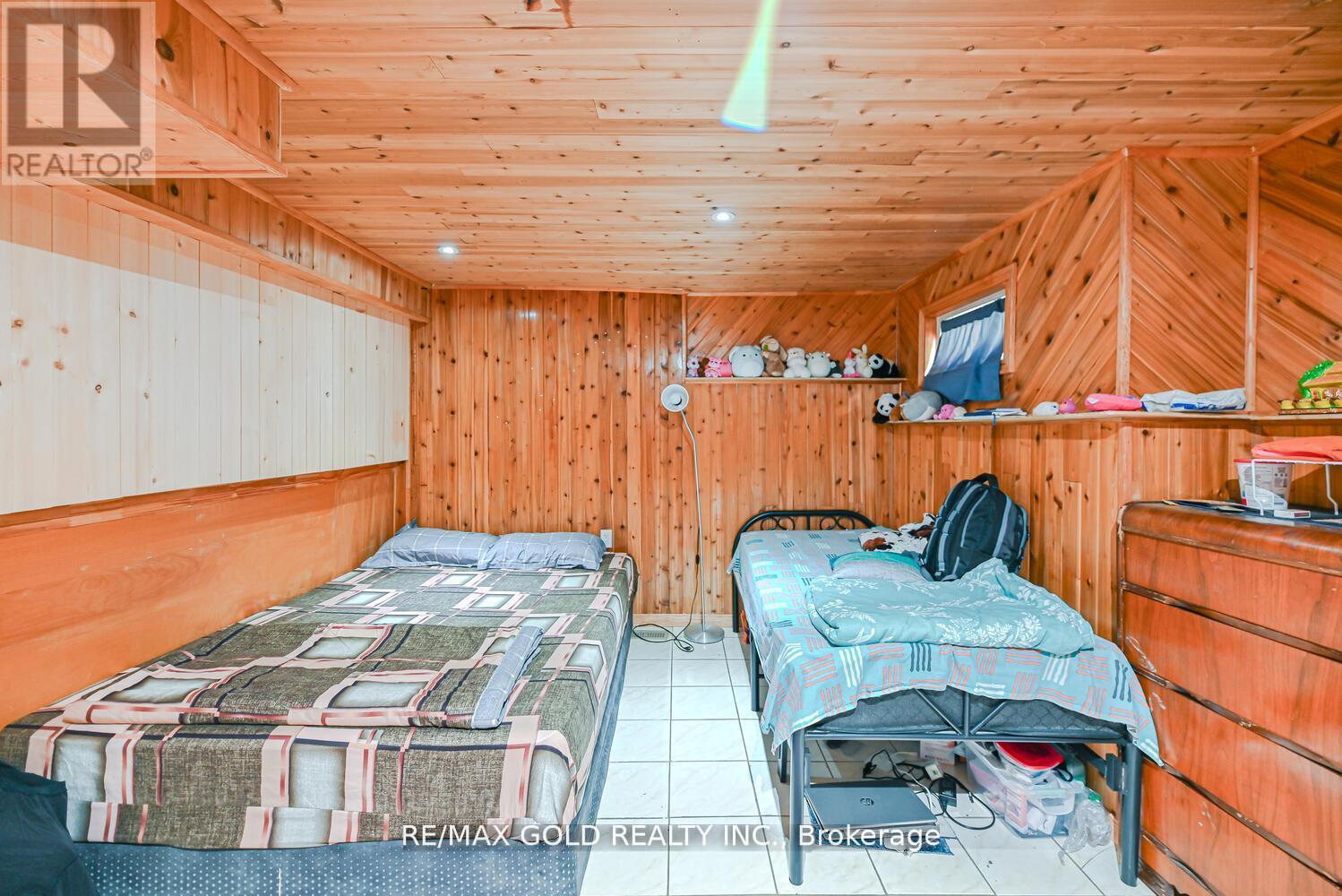 89 Black Forest Drive, Brampton, Ontario  L6R 2E6 - Photo 35 - W12383428
