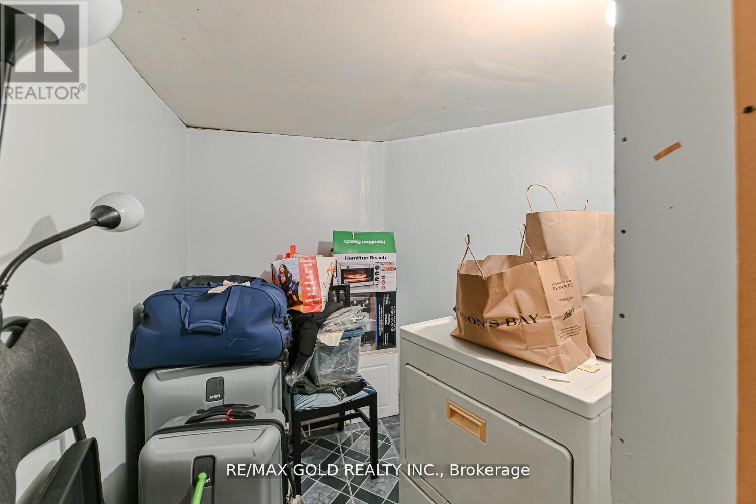 89 Black Forest Drive, Brampton, Ontario  L6R 2E6 - Photo 38 - W12383428