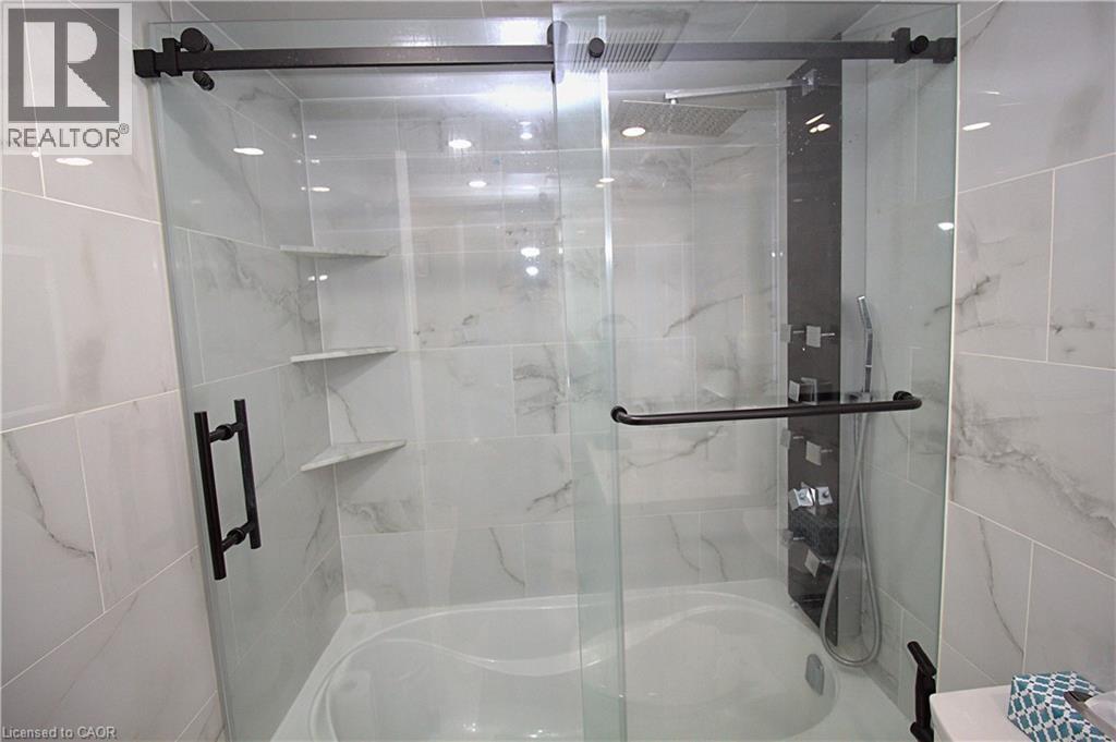 90 Ling Road Unit# 904, Scarborough, Ontario  M1E 4Y3 - Photo 20 - 40750786