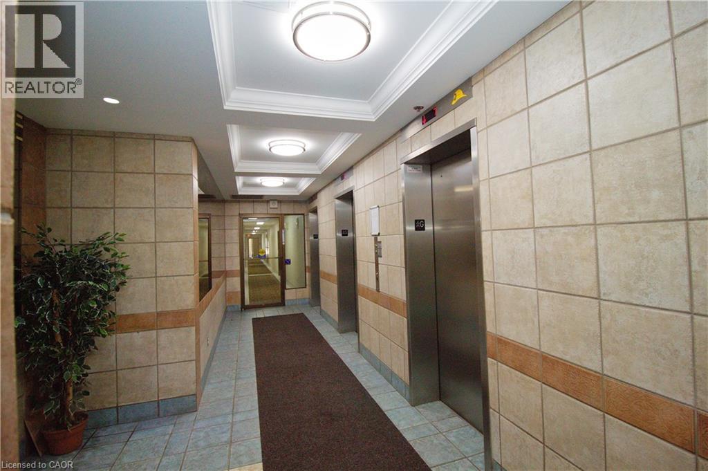 90 Ling Road Unit# 904, Scarborough, Ontario  M1E 4Y3 - Photo 9 - 40750786