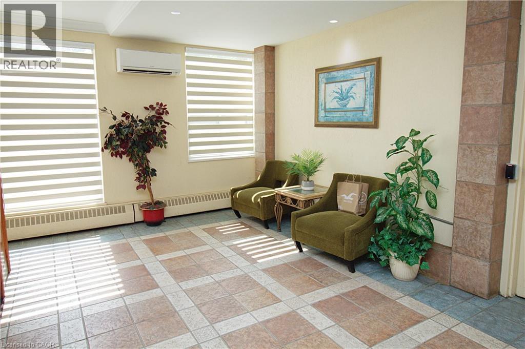 90 Ling Road Unit# 904, Scarborough, Ontario  M1E 4Y3 - Photo 6 - 40750786