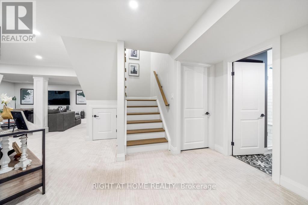 89 Lloyminn Avenue, Hamilton, Ontario  L9G 1H4 - Photo 31 - X12383359