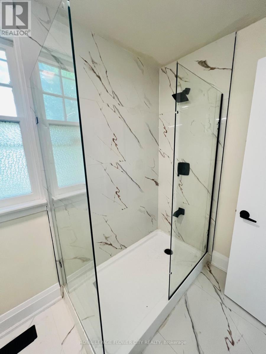 346 Wharncliffe Road S, London South, Ontario  N6J 2L8 - Photo 13 - X12383370