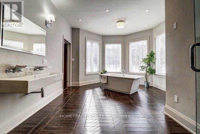 102 Hemlock Court, Blue Mountains, Ontario  L9Y 0T3 - Photo 35 - X12383427
