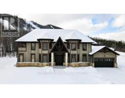 102 HEMLOCK COURT, Blue Mountains, Ontario