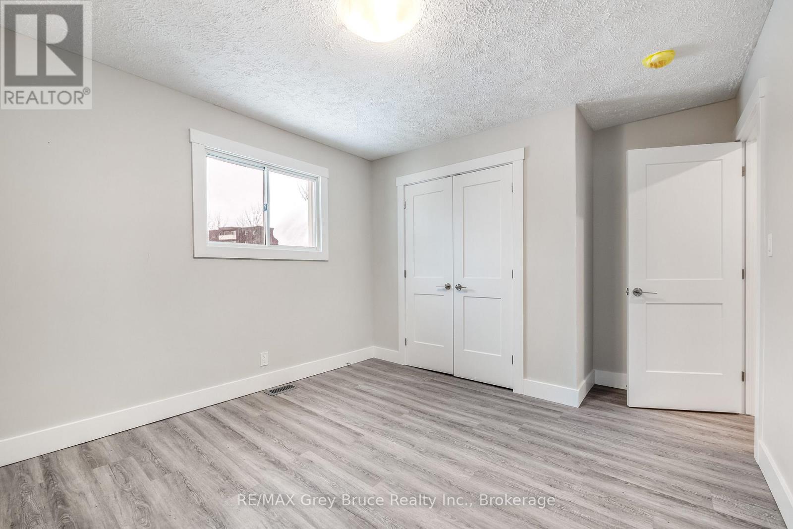 1996 6th Avenue W, Owen Sound, Ontario  N4K 5J1 - Photo 21 - X12381243