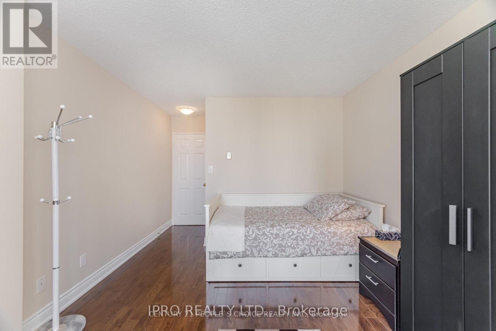 1603 - 3605 Kariya Drive, Mississauga, Ontario  L5B 3J4 - Photo 27 - W12336563