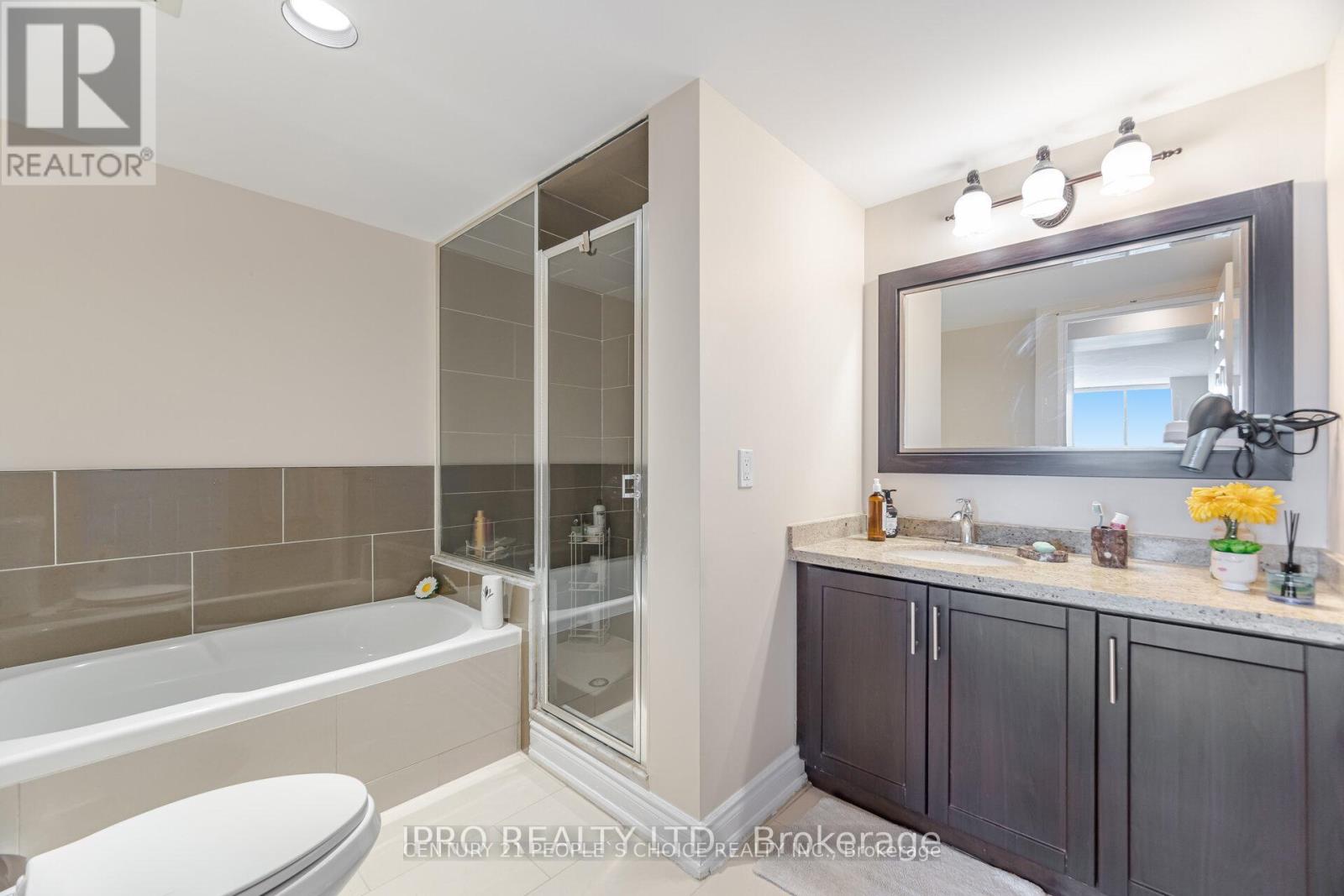 1603 - 3605 Kariya Drive, Mississauga, Ontario  L5B 3J4 - Photo 23 - W12336563