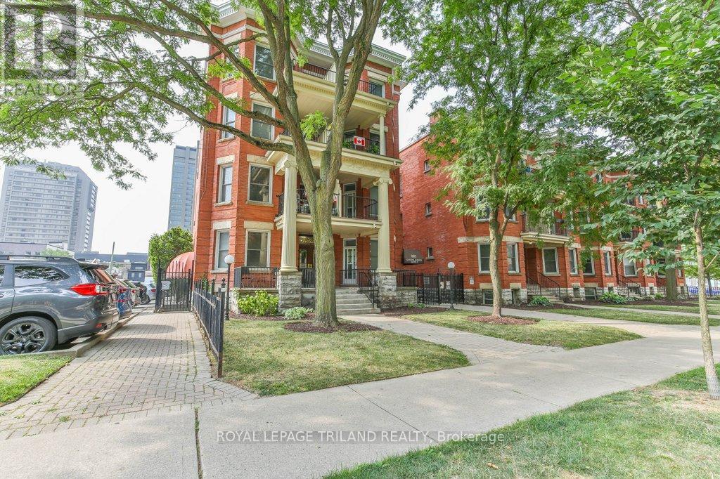 101 - 285 Queens Avenue, London East, Ontario  N6B 1X2 - Photo 1 - X12349521