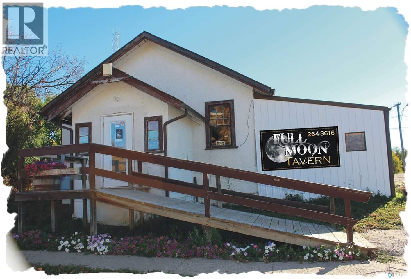 106 1st STREET E, Kincaid, Saskatchewan