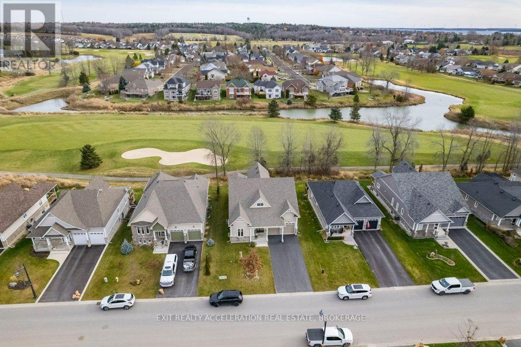 113 Country Club Drive, Loyalist, Ontario  K0H 1G0 - Photo 7 - X12383694