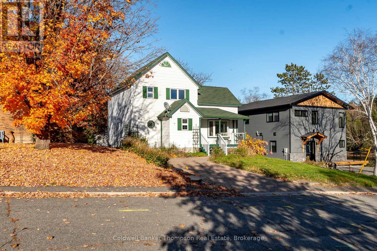 30 Church Street, Huntsville, Ontario  P1H 1G8 - Photo 1 - X12383649
