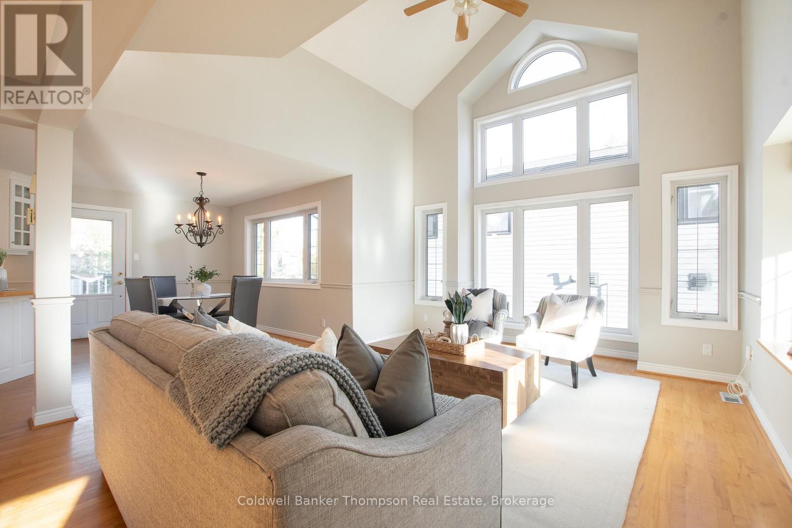 30 Church Street, Huntsville, Ontario  P1H 1G8 - Photo 3 - X12383649