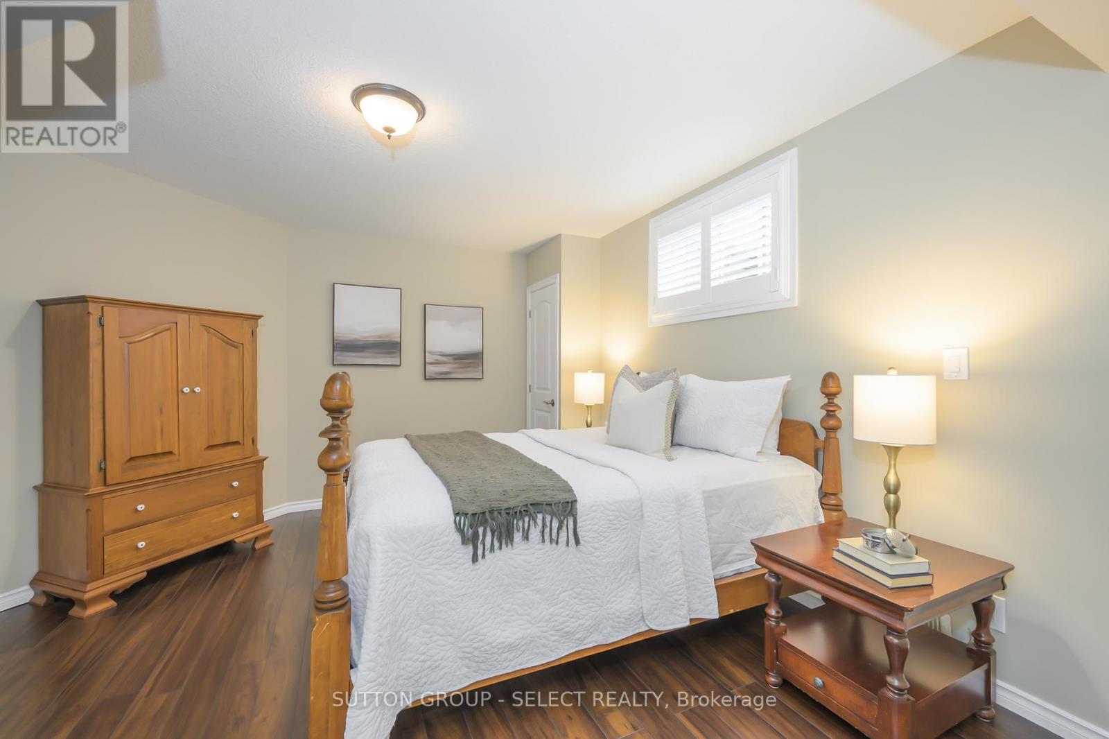 61 - 2014 Valleyrun Boulevard, London North (North R), Ontario  N6G 5N8 - Photo 29 - X12383634