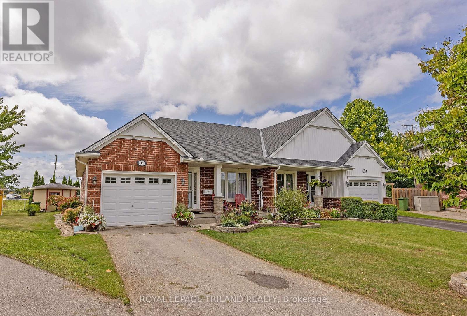 18 Coleman Court, St. Thomas, Ontario  N5R 0A5 - Photo 3 - X12383710