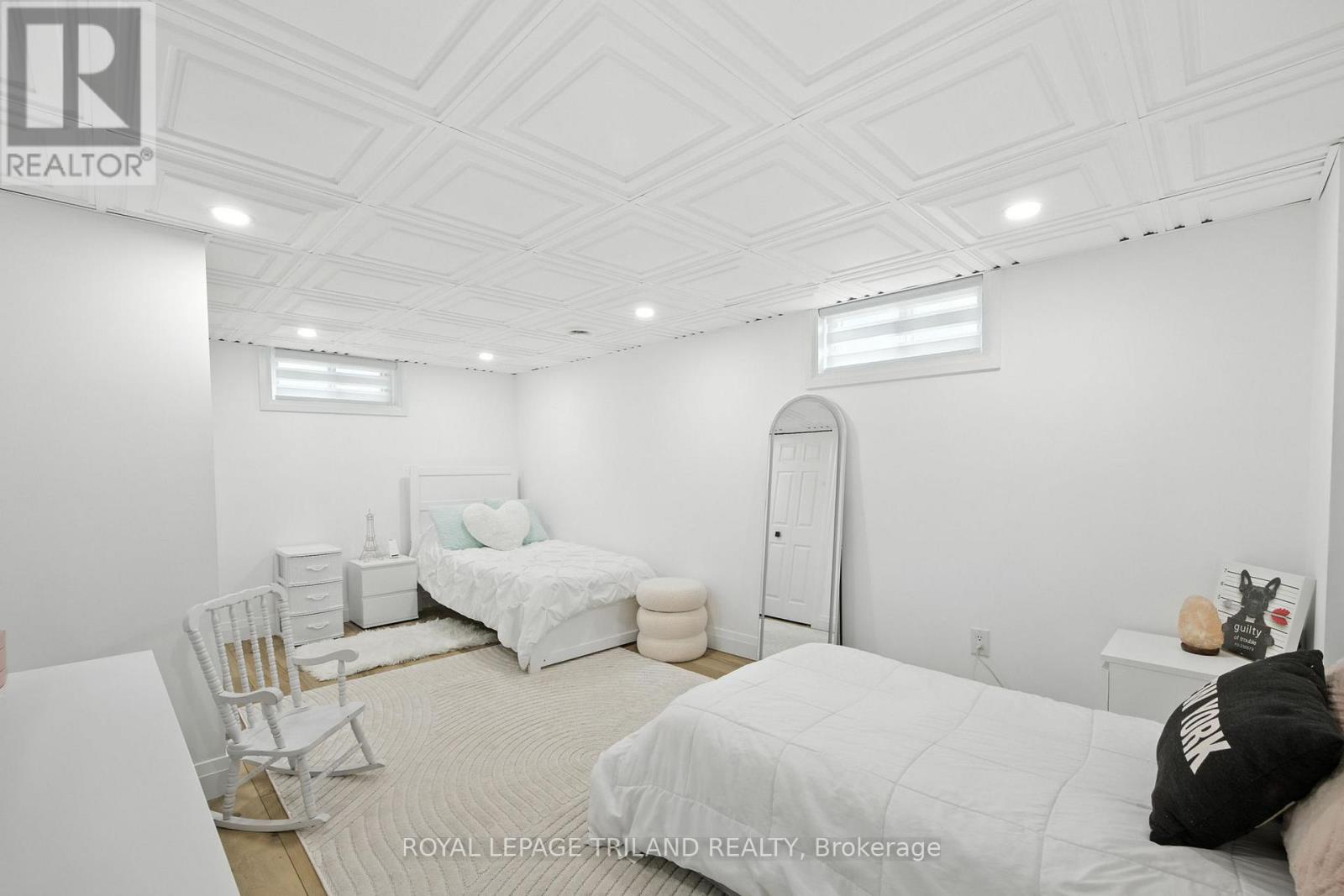 102 Railway Avenue, Middlesex Centre, Ontario  N0L 1R0 - Photo 25 - X12383756