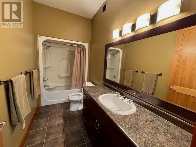 319/321 Parker Point Rd, Dryden, Ontario  P8N 2Y5 - Photo 20 - TB251131