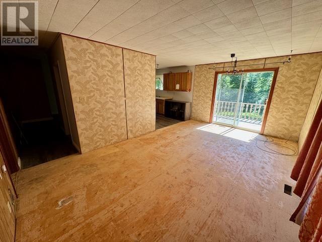 319/321 Parker Point Rd, Dryden, Ontario  P8N 2Y5 - Photo 40 - TB251131