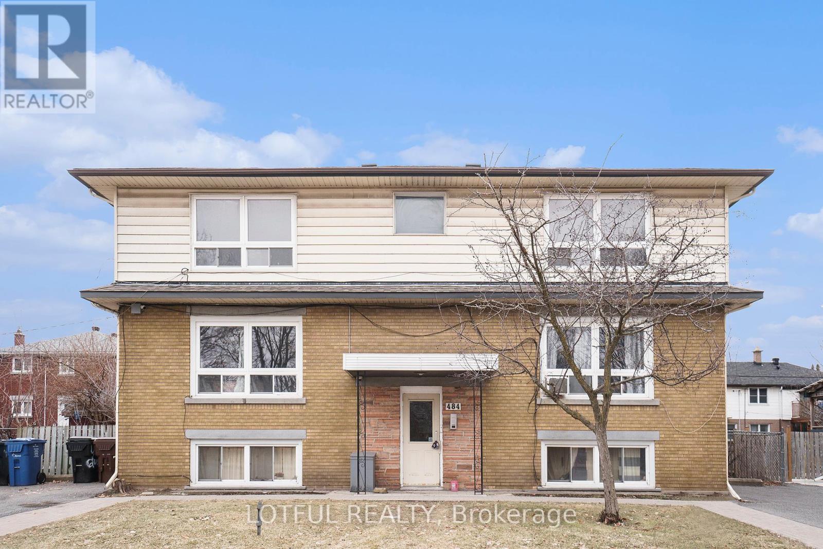 484 Queen Mary Street, Ottawa, Ontario  K1K 1W2 - Photo 2 - X12383772