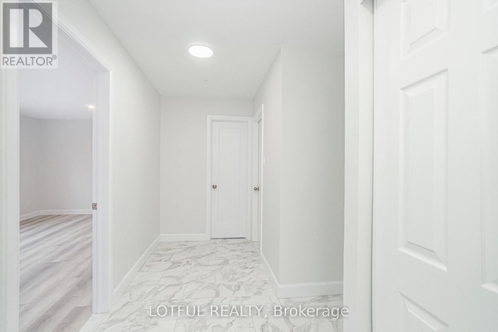 484 Queen Mary Street, Ottawa, Ontario  K1K 1W2 - Photo 4 - X12383772