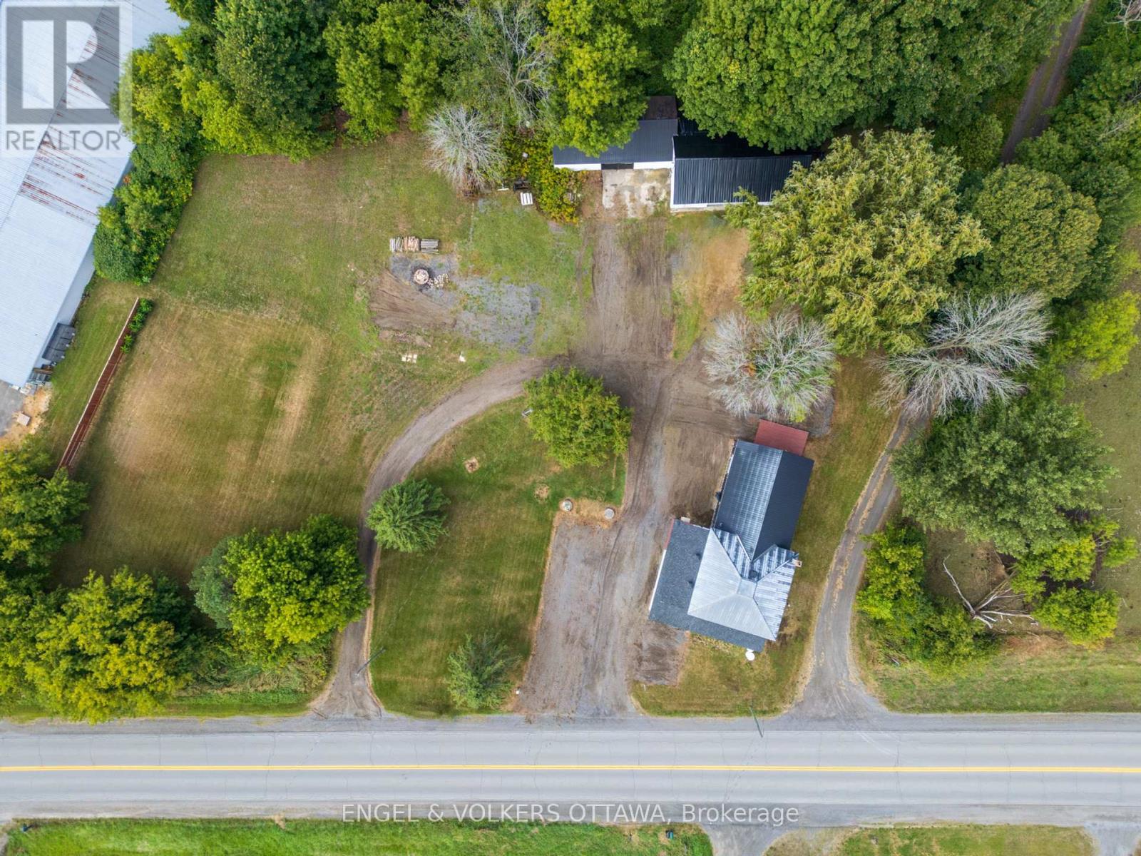 3012 County 21 Road, Edwardsburgh/cardinal, Ontario  K0E 1X0 - Photo 3 - X12383776
