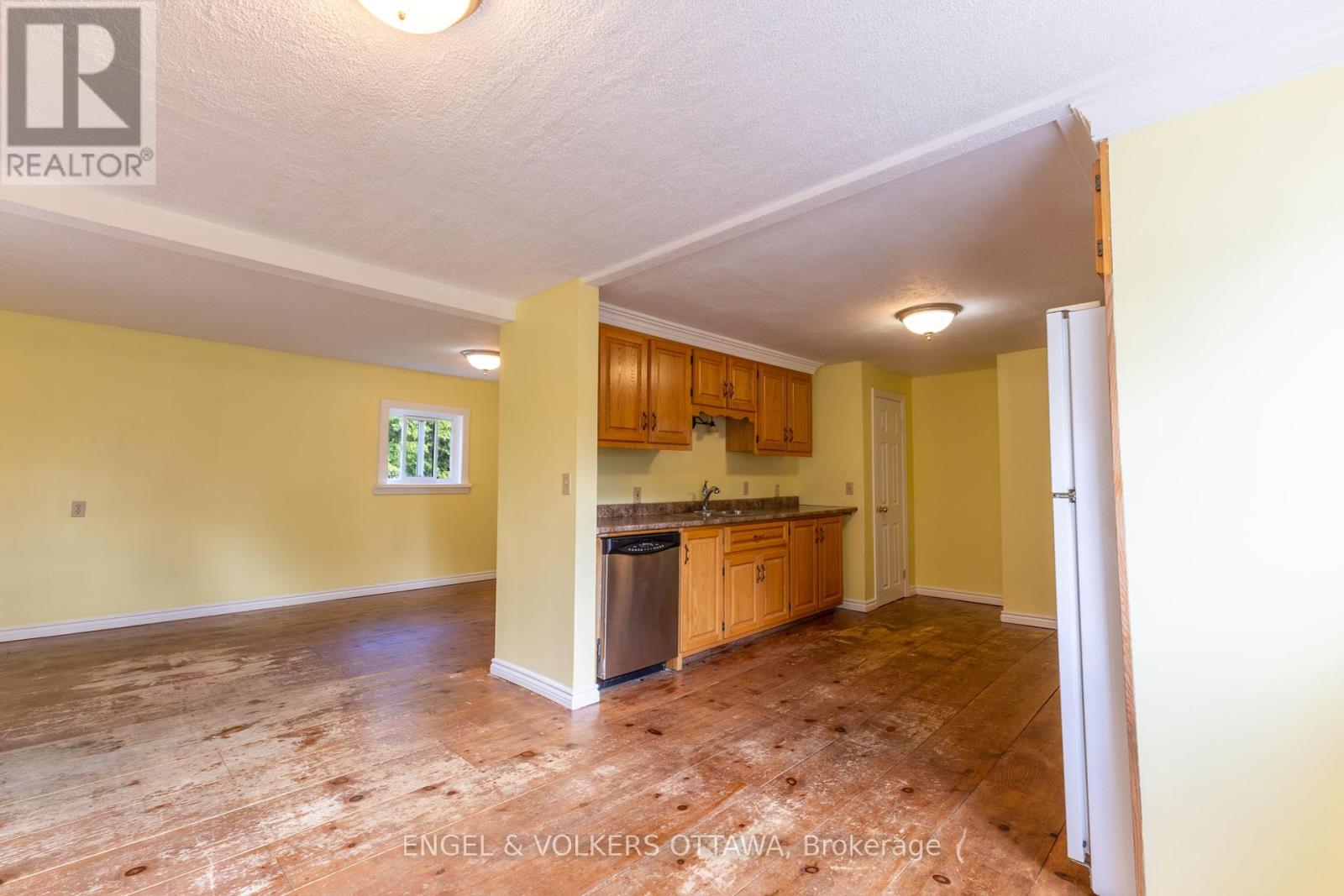 3012 County 21 Road, Edwardsburgh/cardinal, Ontario  K0E 1X0 - Photo 36 - X12383776