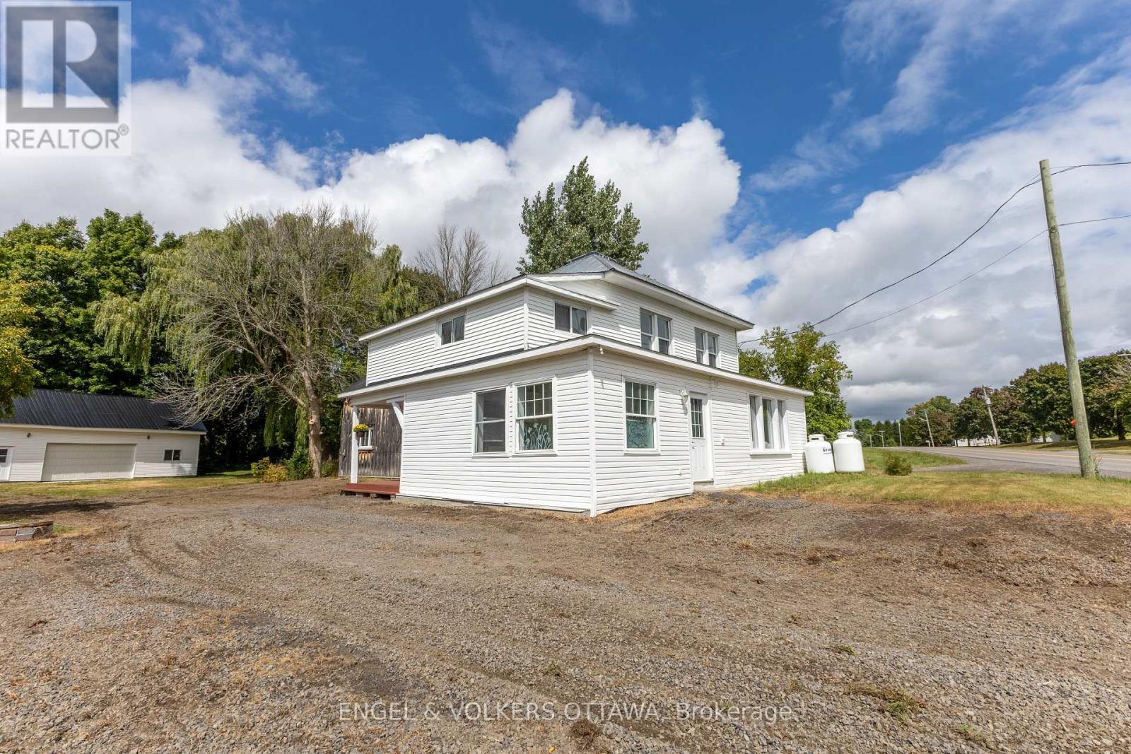 3012 County 21 Road, Edwardsburgh/cardinal, Ontario  K0E 1X0 - Photo 4 - X12383776