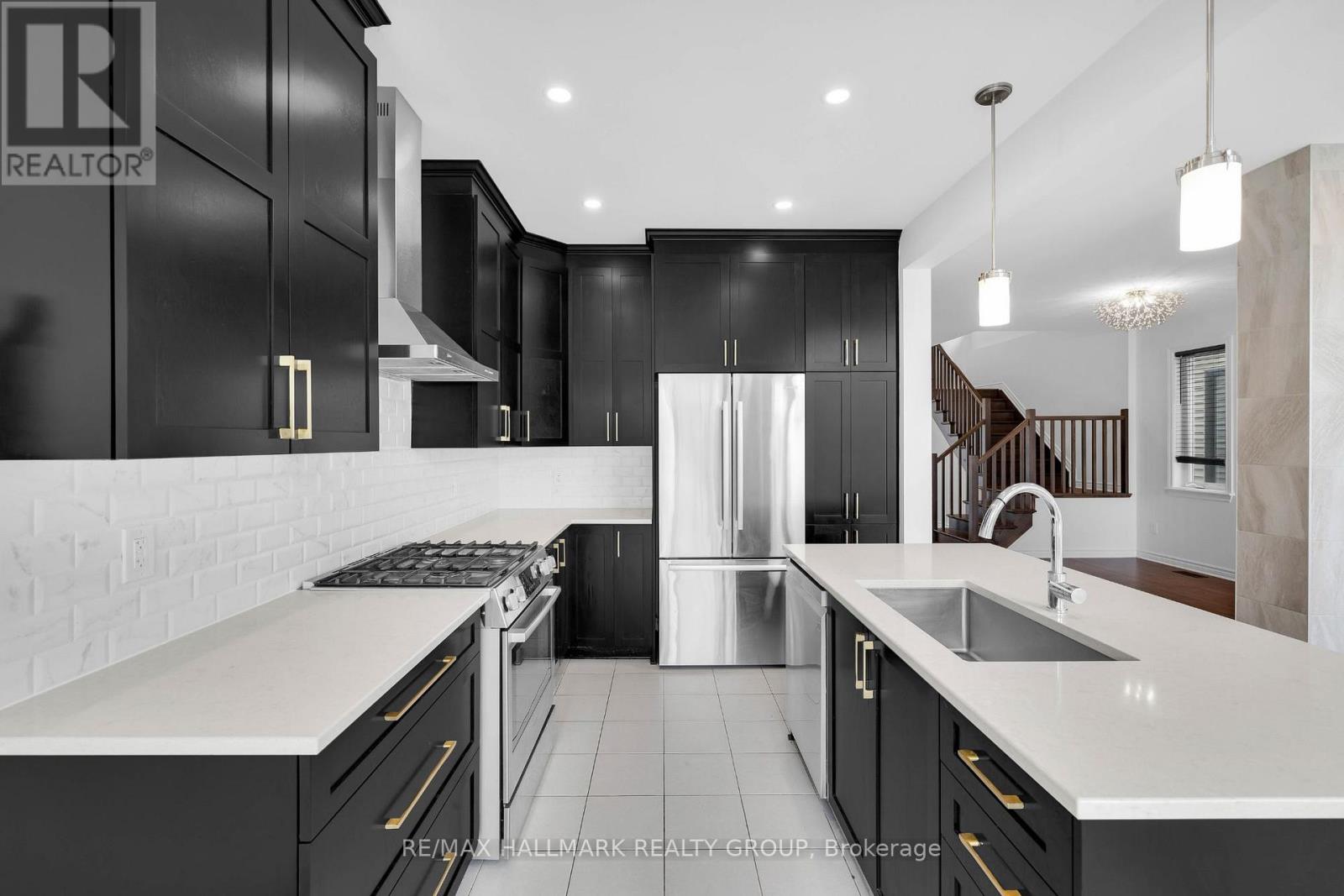 276 Big Dipper Street, Ottawa, Ontario  K4M 0J6 - Photo 13 - X12383784