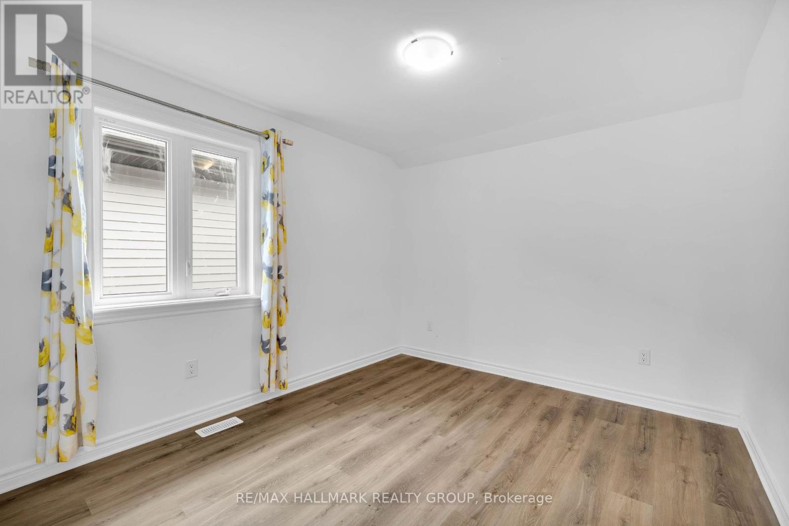 276 Big Dipper Street, Ottawa, Ontario  K4M 0J6 - Photo 26 - X12383784