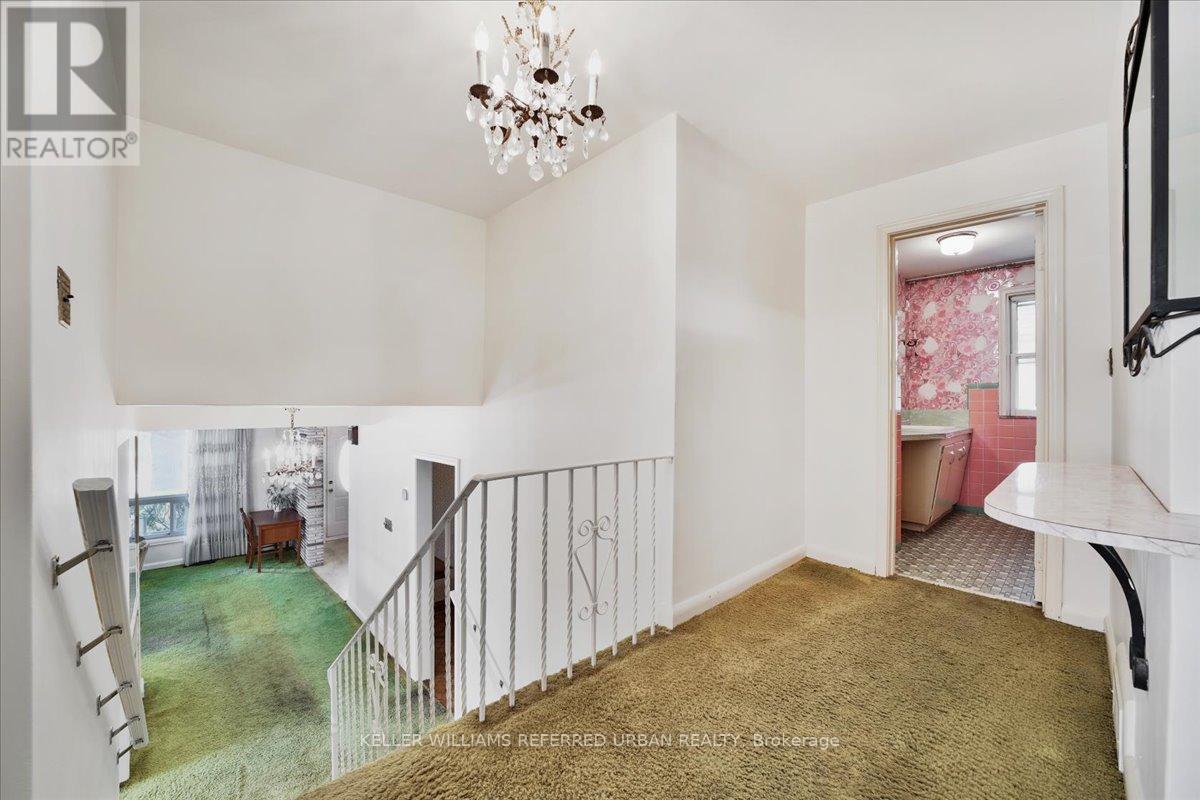 354 Betty Ann Drive, Toronto (Willowdale West), Ontario  M2R 1B3 - Photo 16 - C12383559