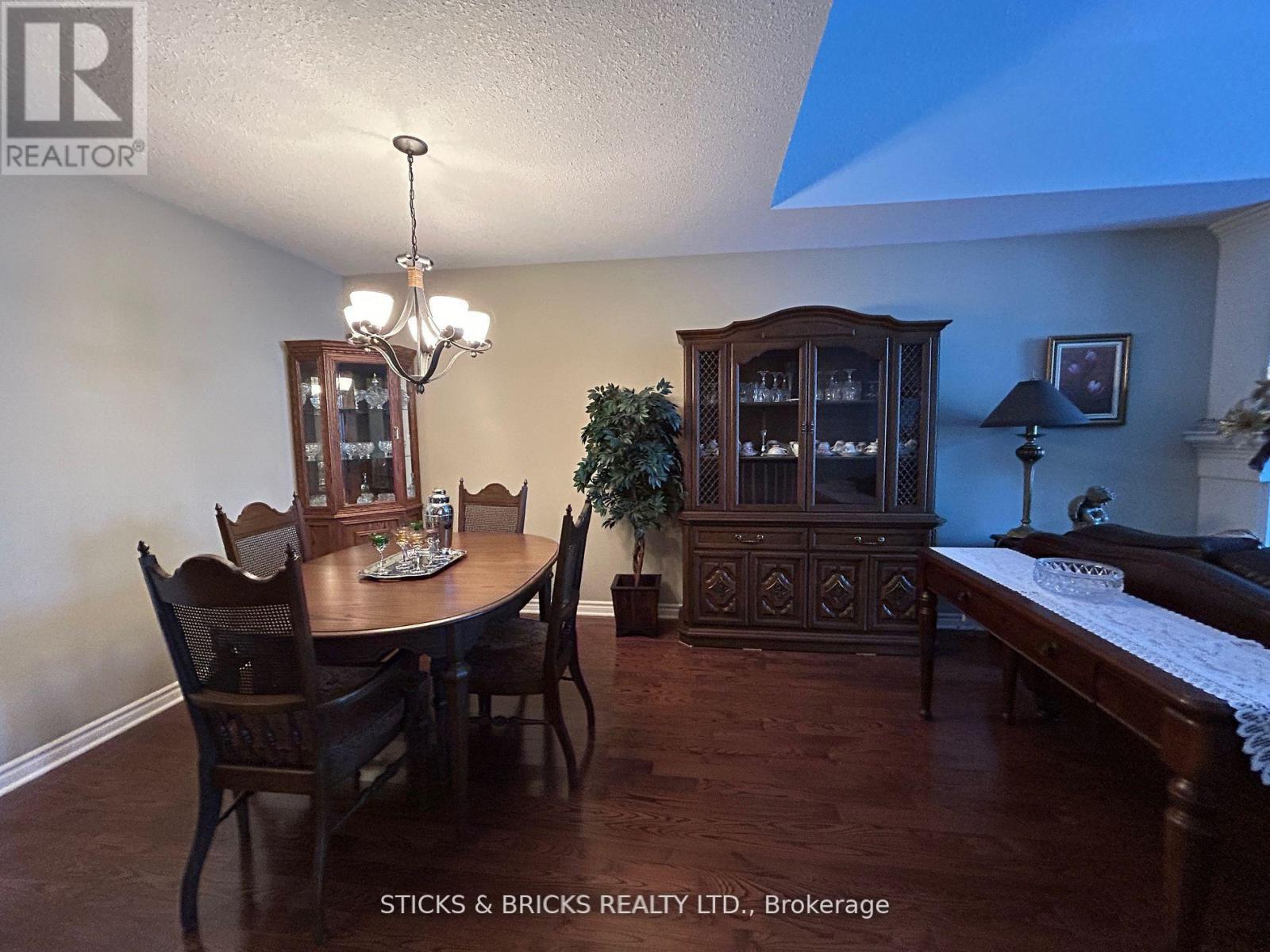 12 - 3241 Montrose Road, Niagara Falls, Ontario  L2H 3L3 - Photo 10 - X12383793