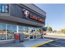 207 BROCKVILLE STREET, Smiths Falls, Ontario