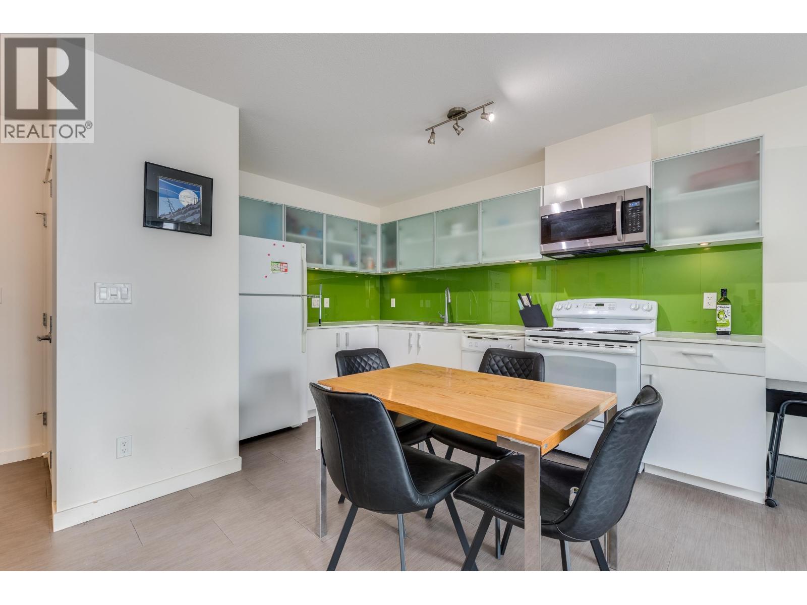 608 66 Cordova Street, Vancouver, British Columbia  V6B 0L2 - Photo 3 - R3043658