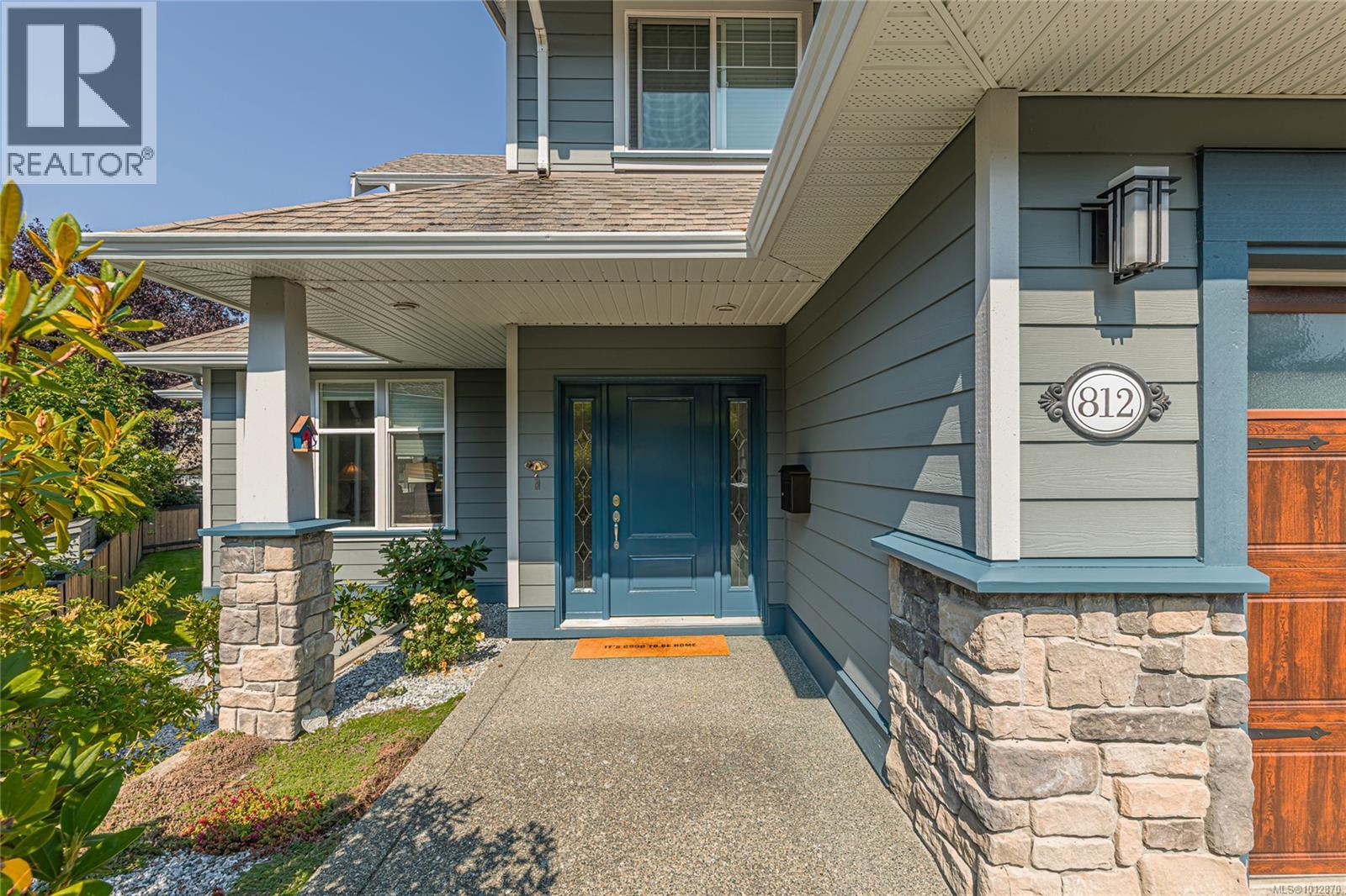 Property at 812 Rogers Close image 3