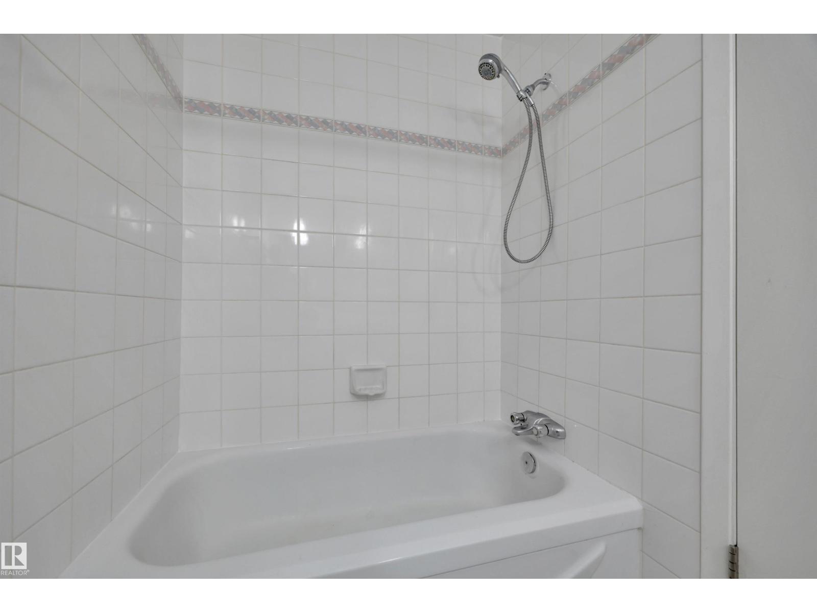 #102 8149 111 St Nw, Edmonton, Alberta  T6G 2P1 - Photo 30 - E4456268