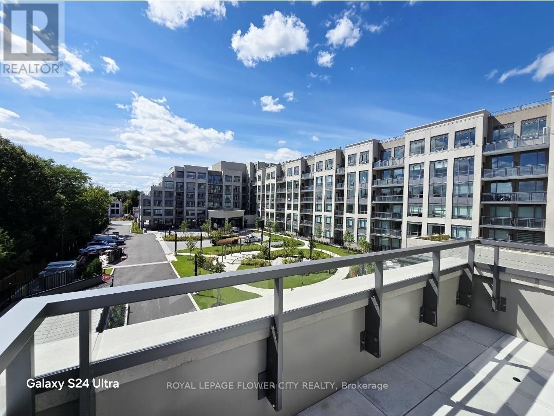 351 - 2075 KING ROAD, King, Ontario