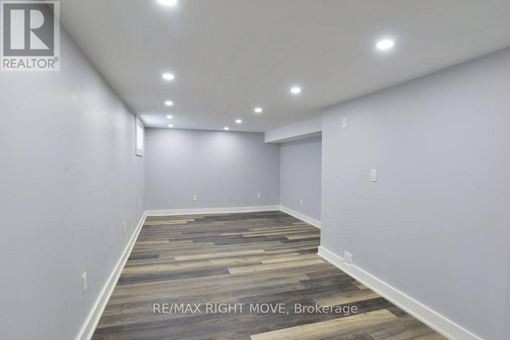 299 Mary Street, Orillia, Ontario  L3V 3E9 - Photo 23 - S12383554