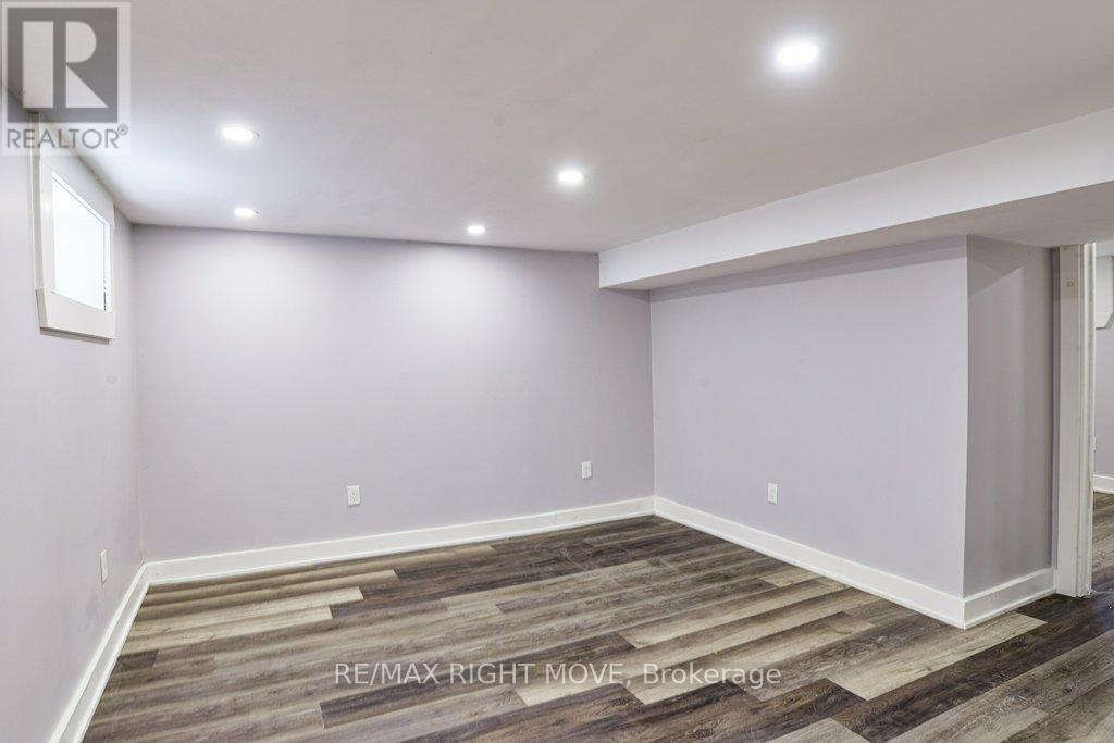 299 Mary Street, Orillia, Ontario  L3V 3E9 - Photo 24 - S12383554
