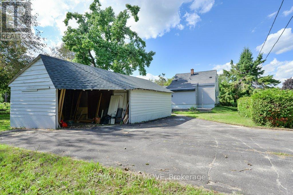 299 Mary Street, Orillia, Ontario  L3V 3E9 - Photo 33 - S12383554
