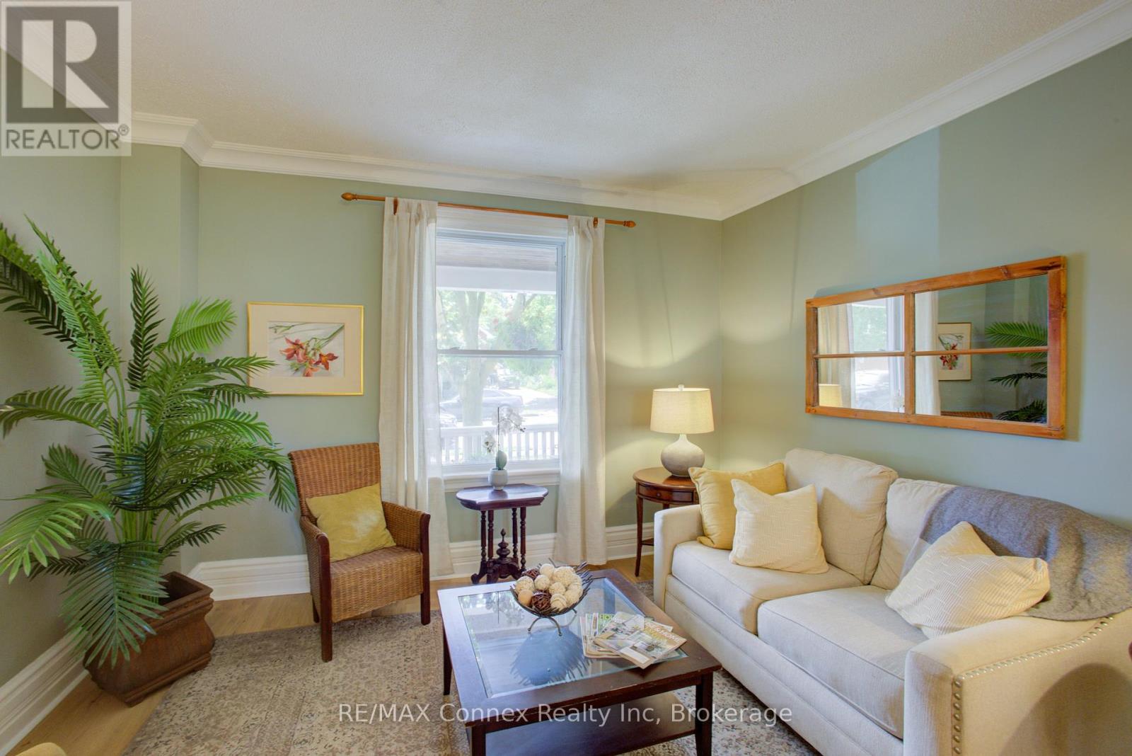 120 Harris Street, Guelph (St. Patrick's Ward), Ontario  N1E 5T1 - Photo 9 - X12383778