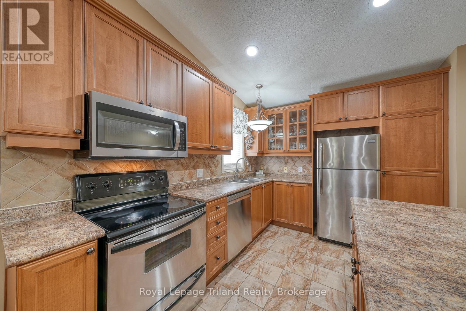 1 - 54 Garden Avenue, Brantford, Ontario  N3S 0A1 - Photo 16 - X12383632