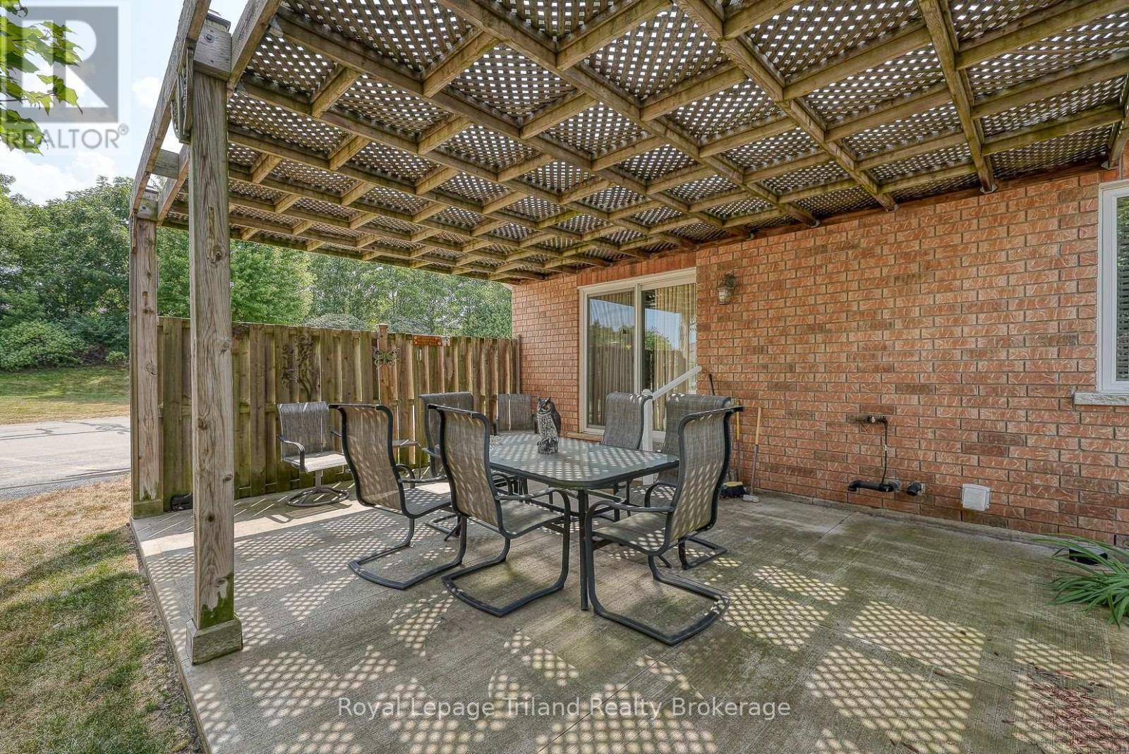 1 - 54 Garden Avenue, Brantford, Ontario  N3S 0A1 - Photo 41 - X12383632