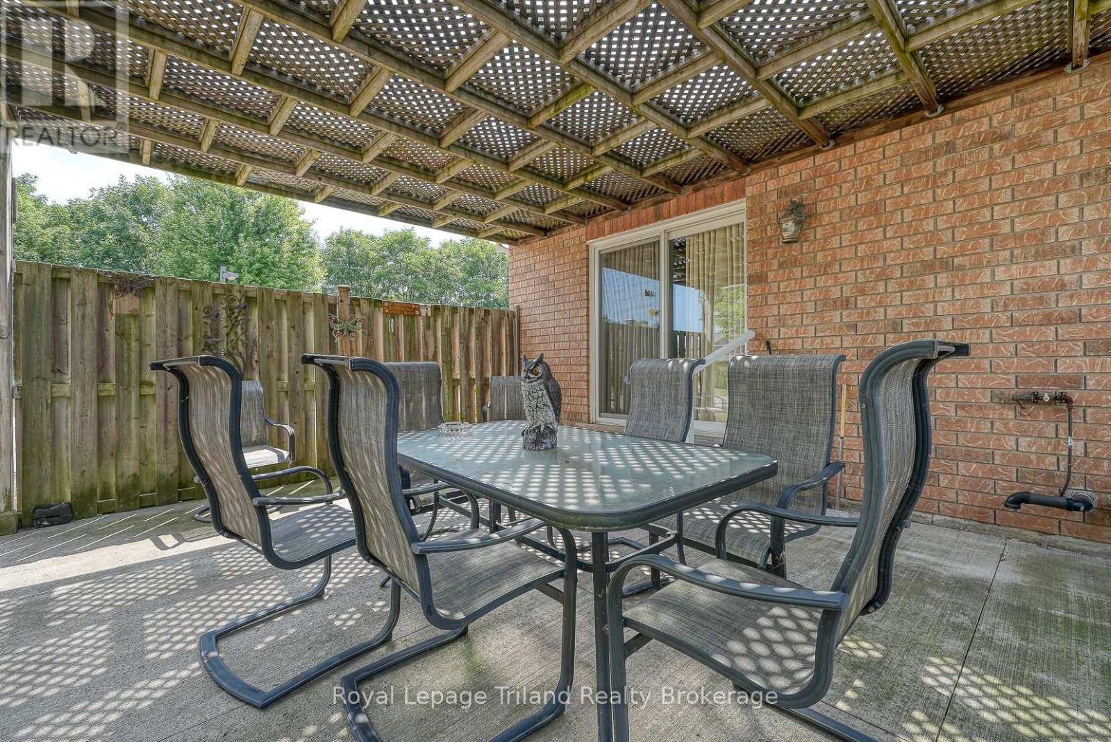 1 - 54 Garden Avenue, Brantford, Ontario  N3S 0A1 - Photo 42 - X12383632