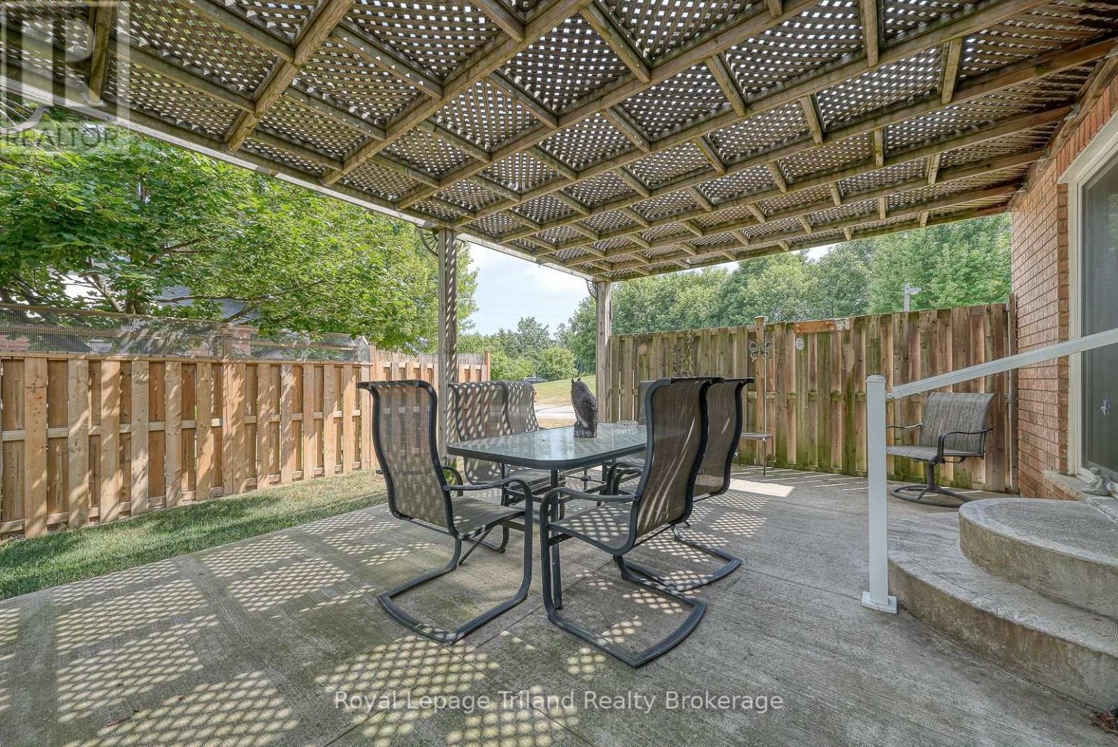 1 - 54 Garden Avenue, Brantford, Ontario  N3S 0A1 - Photo 44 - X12383632