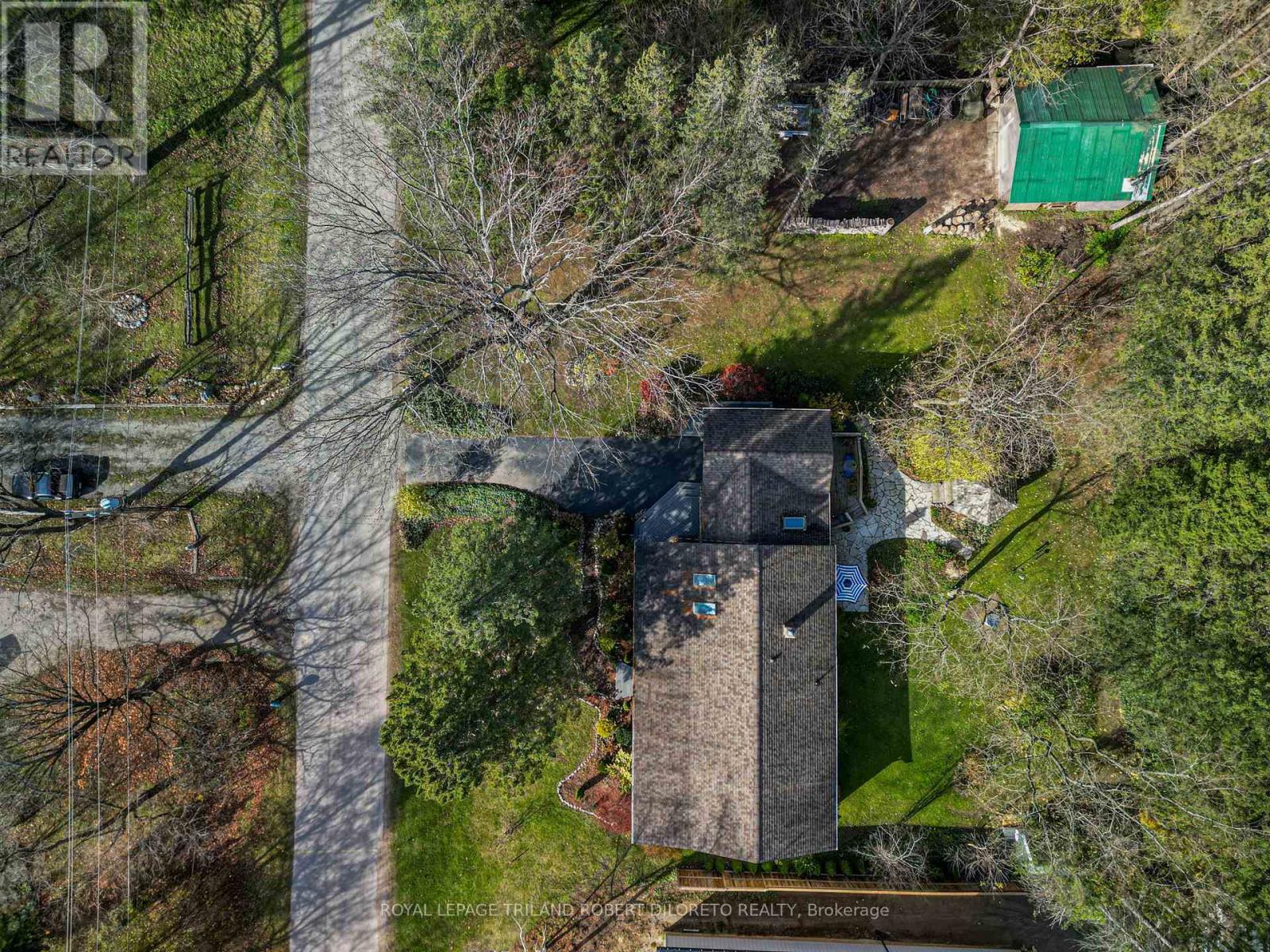 11 Elmhurst Street, Middlesex Centre, Ontario  N0L 1R0 - Photo 4 - X12136787