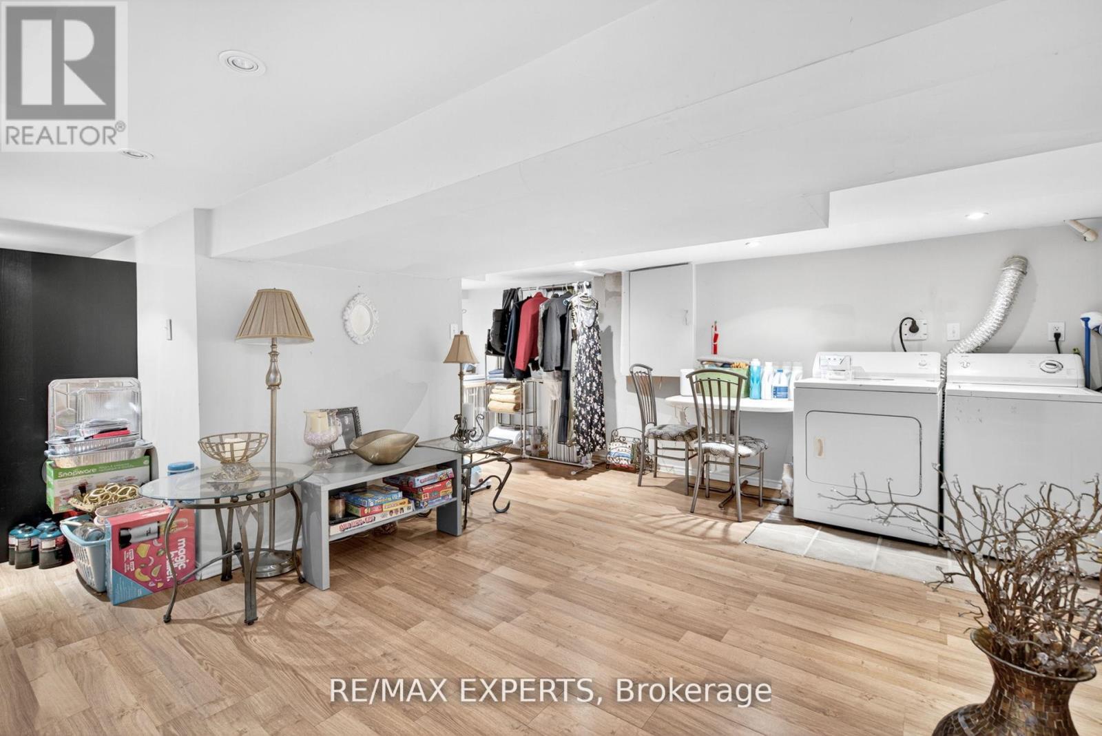 257 John Street, Toronto, Ontario  M9N 1K1 - Photo 23 - W12383513